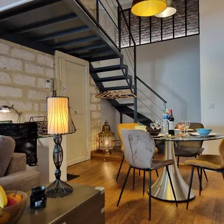 Duplex Chic Climatise Avec Terrasse Proche Comedie * Монпелье