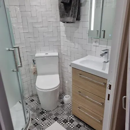 Duplex Chic Climatise Avec Terrasse Proche Comedie *