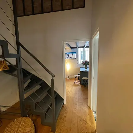 Duplex Chic Climatise Avec Terrasse Proche Comedie *