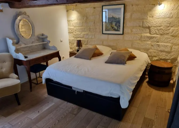 Duplex Chic Climatisé Avec Terrasse Proche Comédie *
