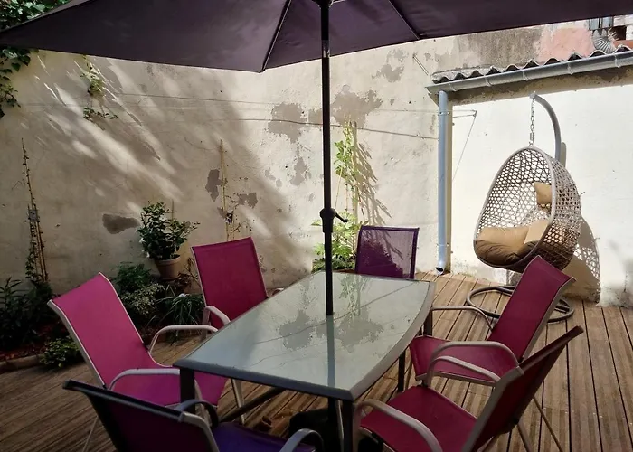 Duplex Chic Climatisé Avec Terrasse Proche Comédie Apartamento